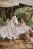 BOCA DULCE DRESS IN JARDIN TROPICAL BLANCO by No Pise La Grama Web
