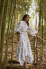 BOCA DULCE DRESS IN JARDIN TROPICAL BLANCO by No Pise La Grama Web