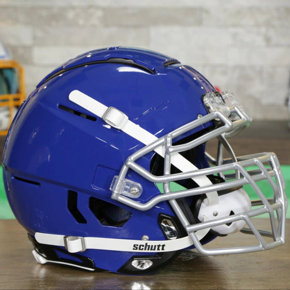 Schutt F7 2.0 - ADULT