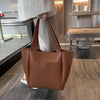 Dazzling women's Bag With Large Capacity, High Quality Shoulder Bags PU Leather Shoulder Bags For Ladies Gifts by Stevvex